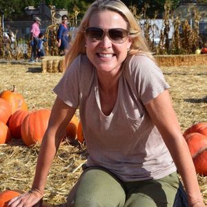 Meet your Posher, Pamela